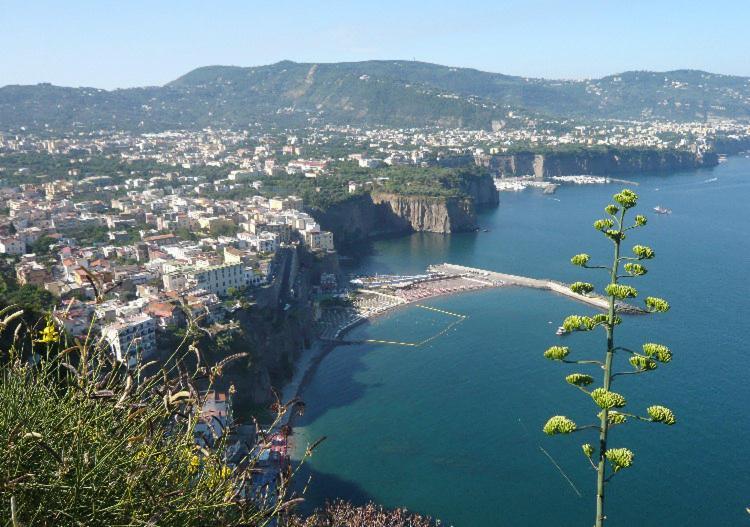 Residenza Regina Margherita Castellammare di Stabia Exteriör bild
